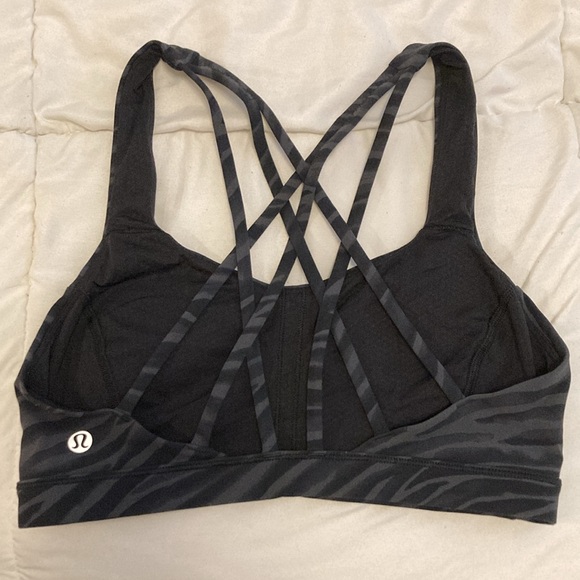 Lululemon Free To Be Serene Bra Light Support, C/D Cup Size 4 - Picture 5 of 9